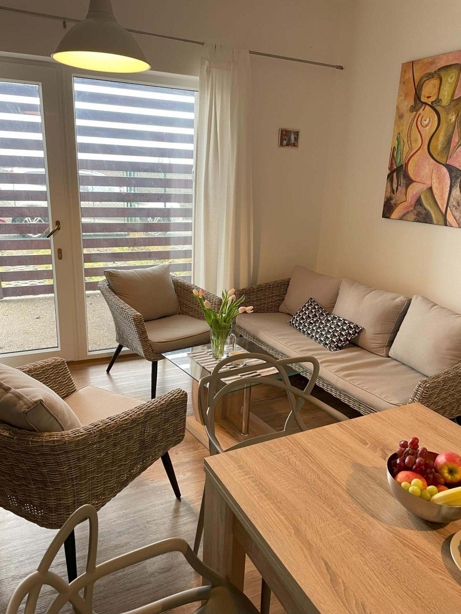 Apartmany Dolní Dunajovice Exterior foto